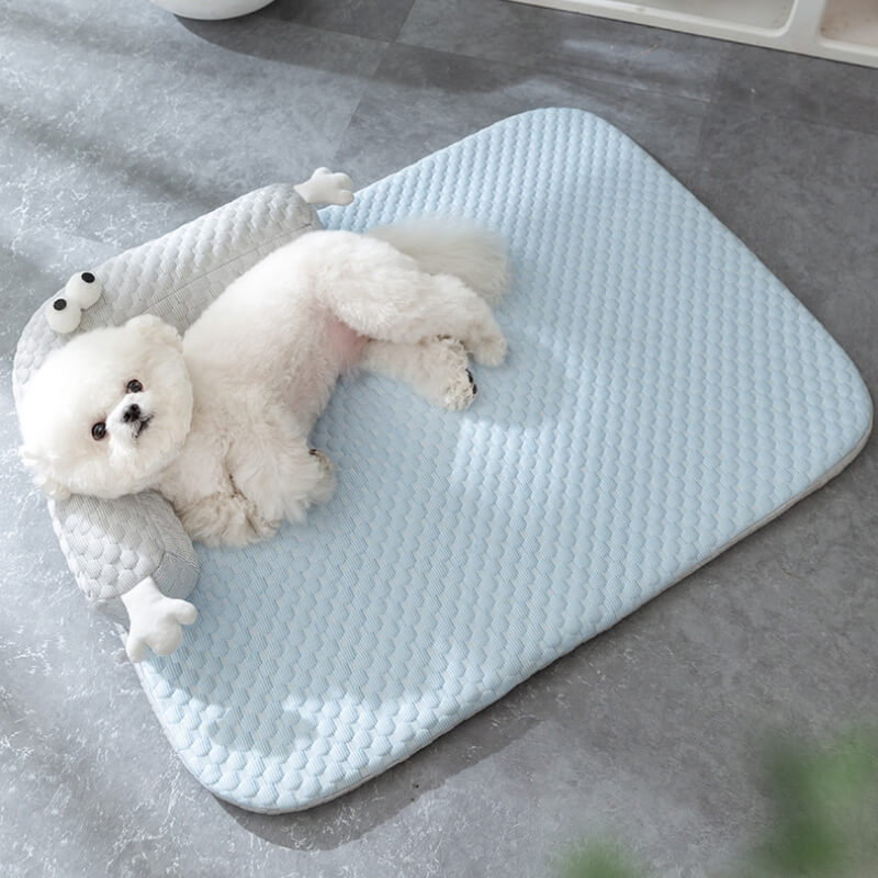 CoolPaws Natural Cooling Pet Bed