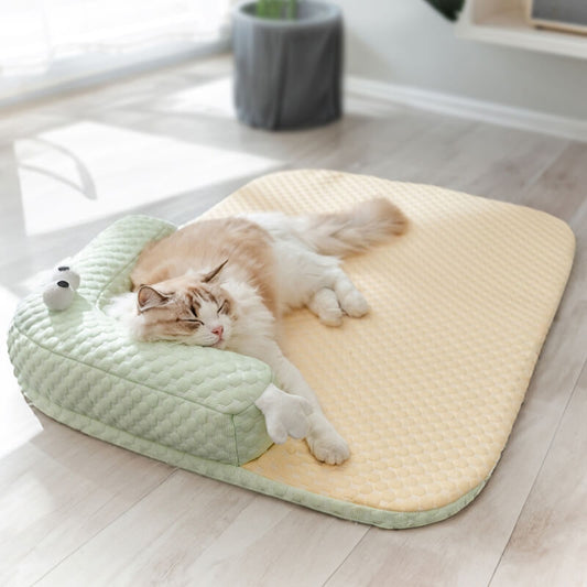 CoolPaws Natural Cooling Pet Bed